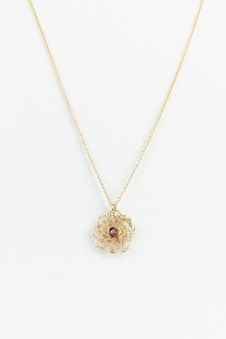 Crochet Necklace in Gold with Garnet
